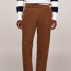 Pantalón chino de pana